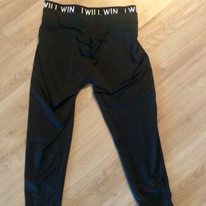 Booty Scrunch Energie workout capris